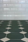 Метлахская восьмиугольная плитка oct.15 Dark Green VEF 15х15см Winckelmans